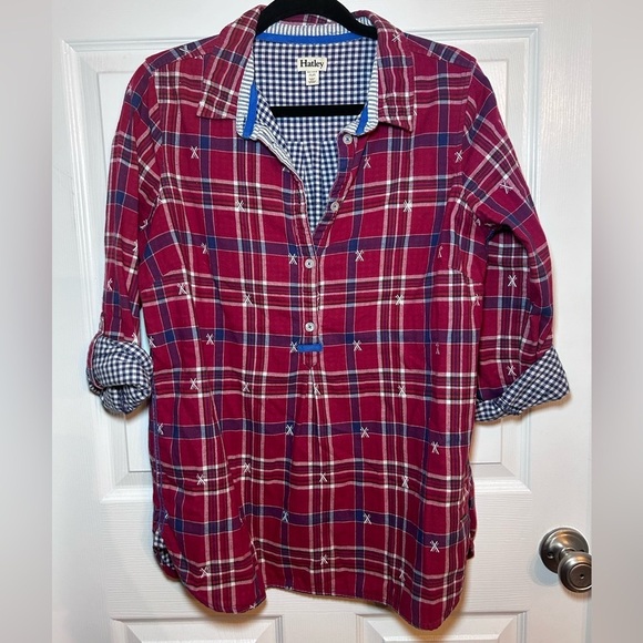 Hatley Women’s Roll Tab Sleeve Relaxed Popover Top- Red Blue Plaid/ Size Medium - Picture 1 of 5
